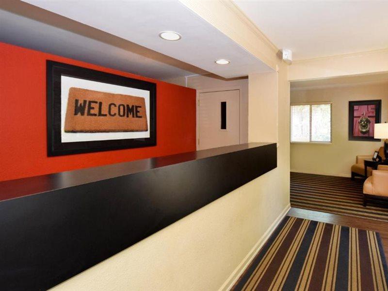 เอ็กซ์เทนด์ สเตย์ อเมริกา บีเอ็นเอแอร์พอร์ต เอล์มฮิลล์ ไพก์ Hotel แนชวิลล์ ภายนอก รูปภาพ